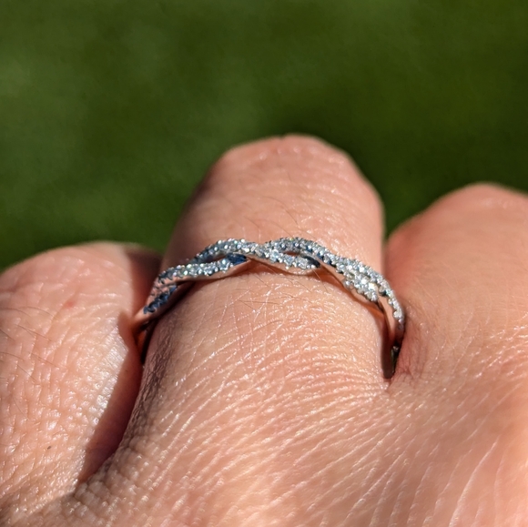 14k White Gold Open Diamond Twist Wedding Engagement Ring - Picture 7 of 7